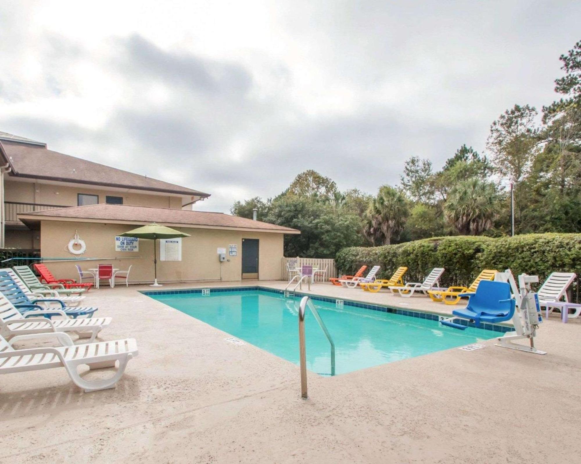 Quality Inn & Suites Ridgeland Exterior foto